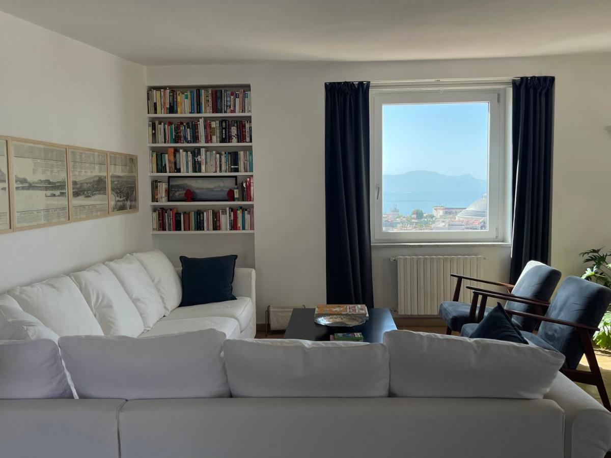 Attico Cedronio Apartment Napoli Bagian luar foto