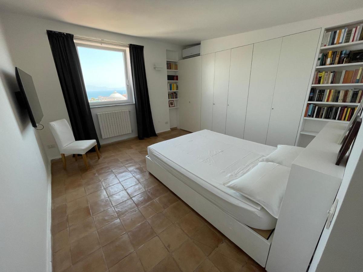 Attico Cedronio Apartment Napoli Bagian luar foto